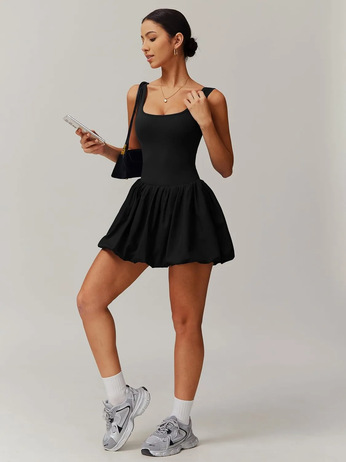 ABOCIW Womens Bubble Tennis Dress Squre Neck Sleeveless Workout Golf Athletic Dress Built in Bra & Shorts with Pockets