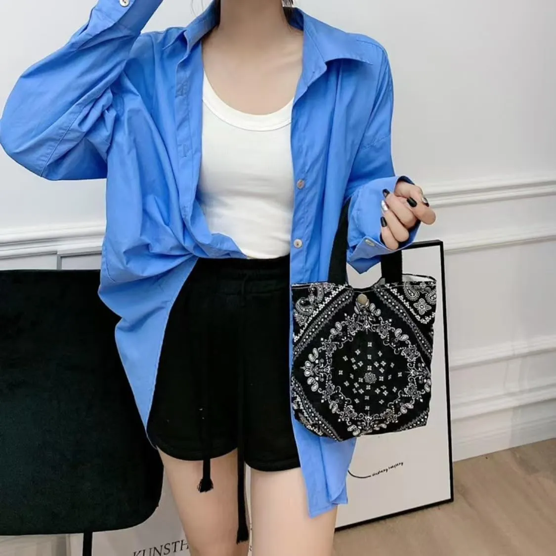 Charming Floral Cloth Mini Tote Bag 9x8x3in