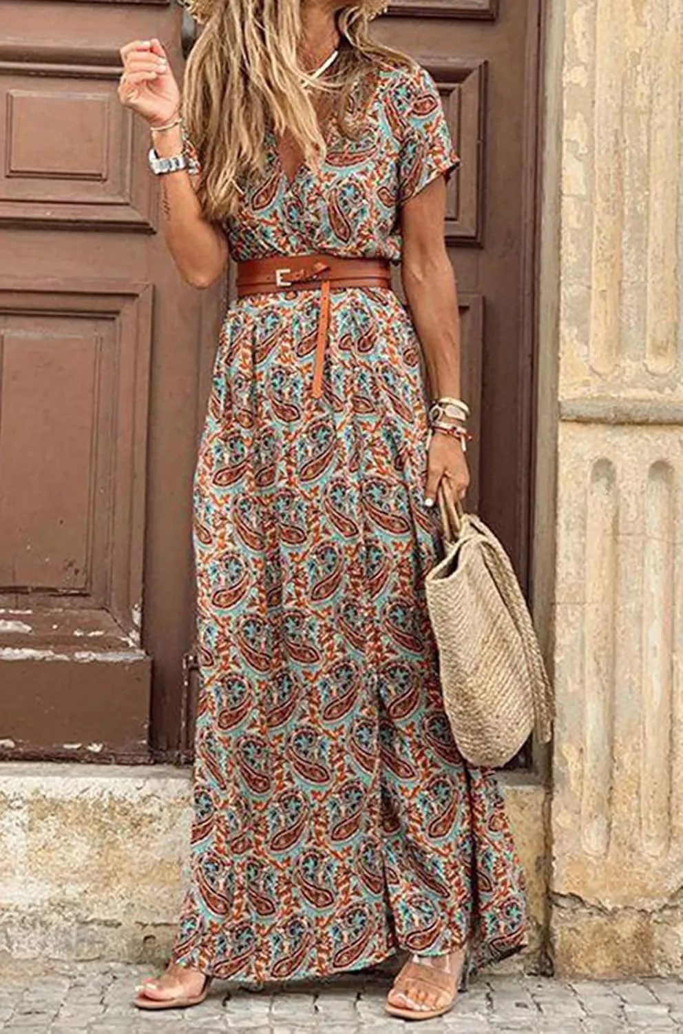 CHARTOU Women Summer Short Sleeve Boho Maxi Dress Flowy Long Summer Dress Floral V Neck Dress Hippie Beach Sundress
