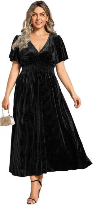 Ever-Pretty Plus Women's Winter V Neck Velvet Short Sleeves A Line Plus Size Cocktail Wedding Guest Dresses 01939-DAPH