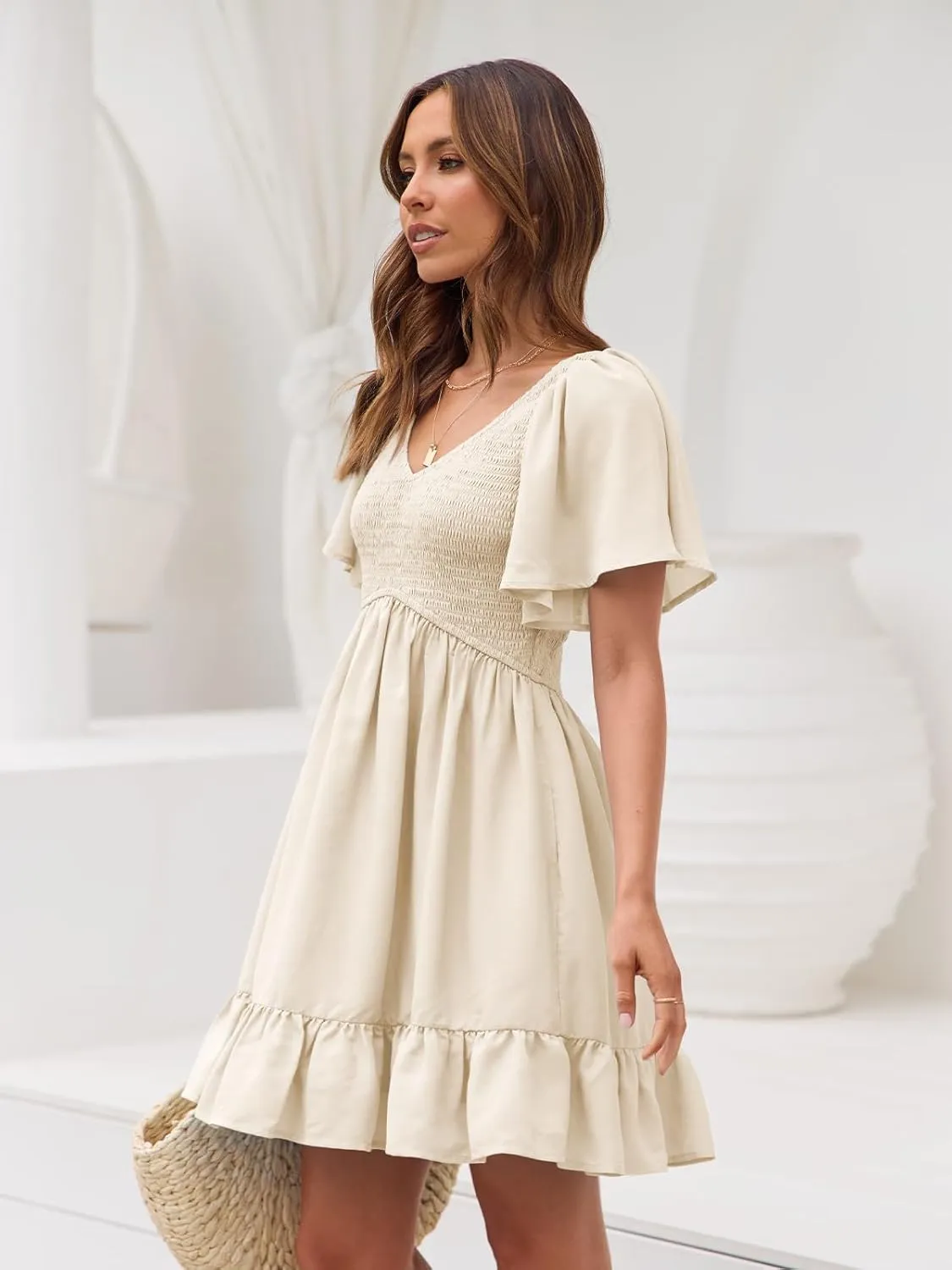 LILLUSORY Women's Flowy Casual Mini Dresses 2025 Summer Graduation Smocked V Neck Vacation Dress Dress with Pockets
