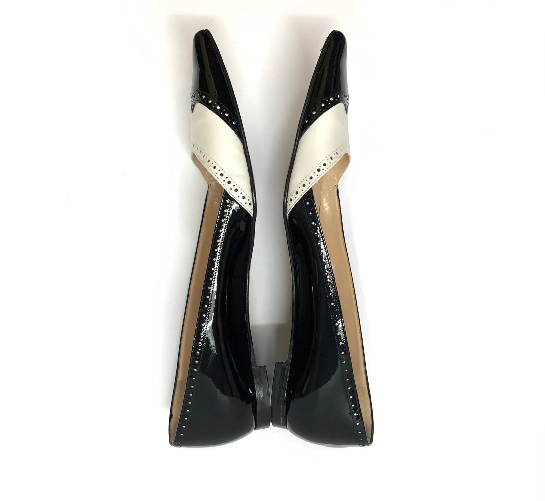 MANOLO BLAHNIK AGAFLAT POINTY SPECTATOR FLATS SIZE 42