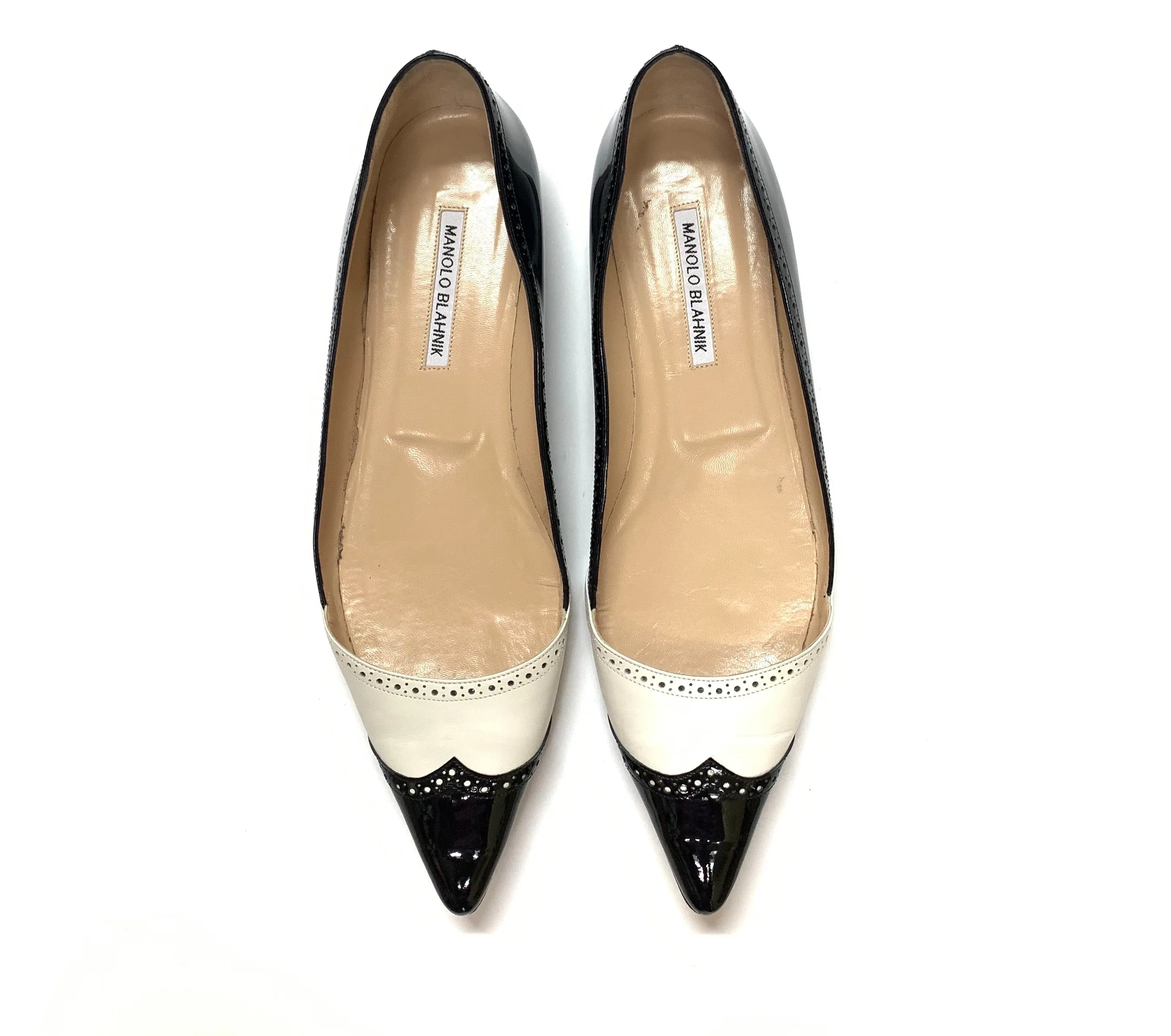 MANOLO BLAHNIK AGAFLAT POINTY SPECTATOR FLATS SIZE 42