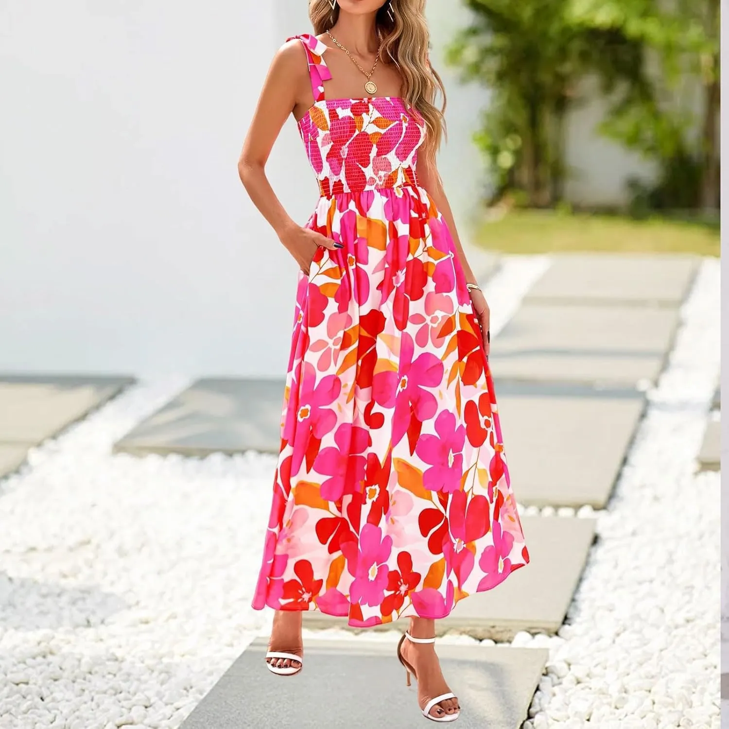 Summer Dresses for Women 2025 Sleeveless Smocked Boho Floral Maxi Dresses Spaghetti Strap Beach Sundress with Pockets