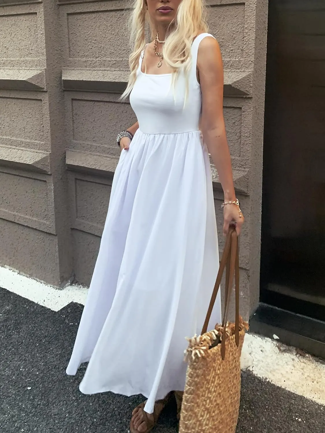 Women's Maxi Dress Summer Sleeveless Swing Sundress Casual Loose Tank Long Dresses with Pockets